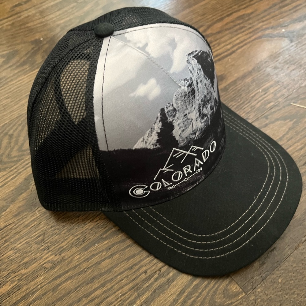 Colorado Threads X Aksels trucker hat UNWORN